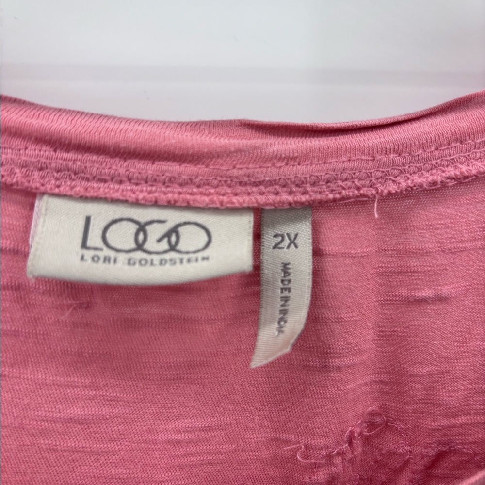 LOGO by Lori Goldstein Rose Tunic with Floral Appliqués Size 2X - Picture 2 of 6